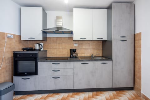 House Katica - Unit 46239-61