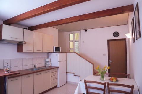 Apartment Doris - Unit 46240-61