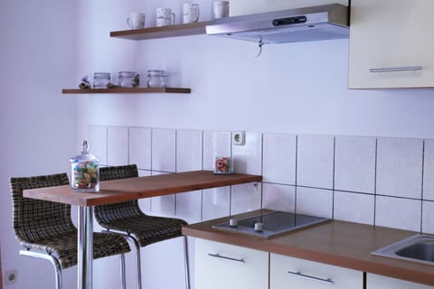 Apartment Doris - Unit 46240-61