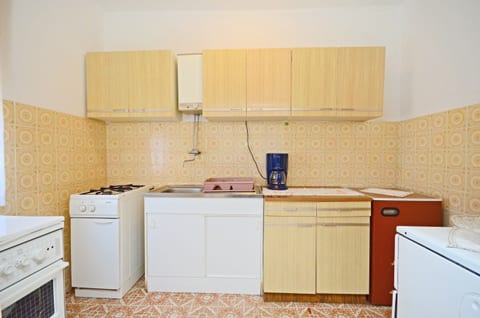 Apartments Mirela - Unit 46279-61