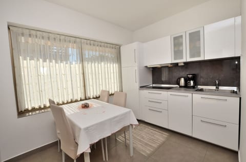 Apartments Nerina - Unit 46295-61