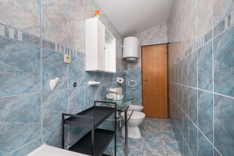 House Nani - Unit 46401-61