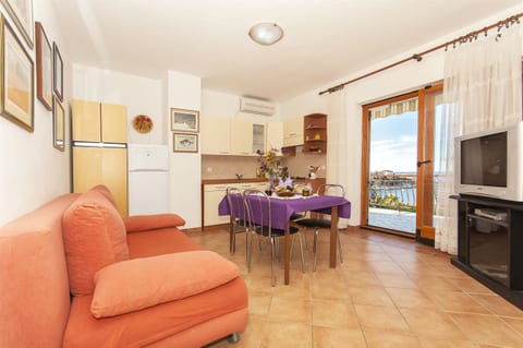 Apartments Luna Gordana - Unit 46456-61