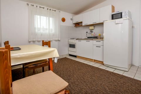 Apartment Kucinic - Unit 46473-61