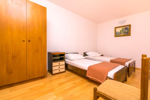 Apartments Cvitkovic - Unit 46495-61