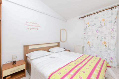 Apartments Miroslava - Unit 46542-61