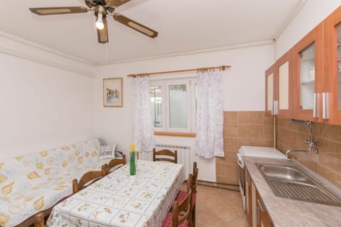 Apartments Miroslava - Unit 46543-61