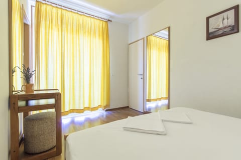 Apartments Konta City center - Unit 46650-61