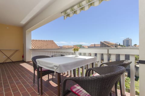 Apartments Konta City center - Unit 46651-61