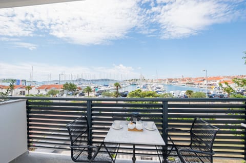 Apartments and Rooms Mare - Unit 46656-61