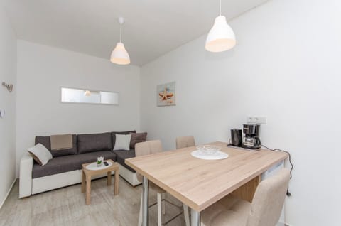 Apartments and Rooms Mare - Unit 211497-16