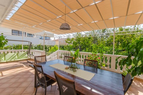 Apartment Tonkica Flower Garden - Unit 46660-61