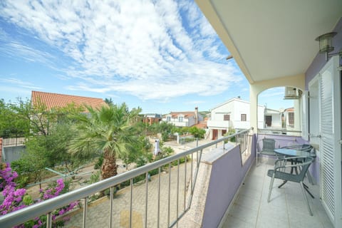 Apartments Milka - Unit 46673-61