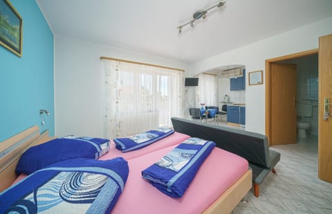 Apartments Milka - Unit 46673-61