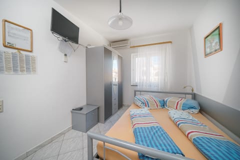 Apartments Milka - Unit 46674-61