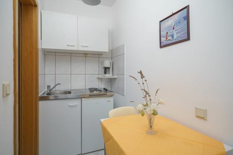 Apartments Milka - Unit 46674-61