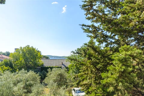 Apartment Jerka - Unit 46695-61