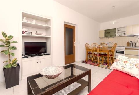 Apartment Jerka - Unit 46696-61
