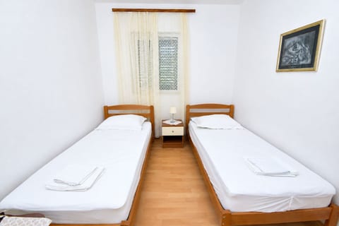 Apartments Srđan - Unit 46729-61