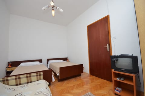 Apartments Zlatko - Unit 46823-61