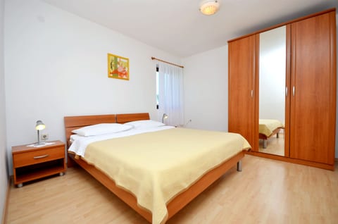 Apartments Tome - Unit 46841-61