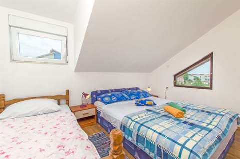 Apartments Ivan - Unit 46853-61