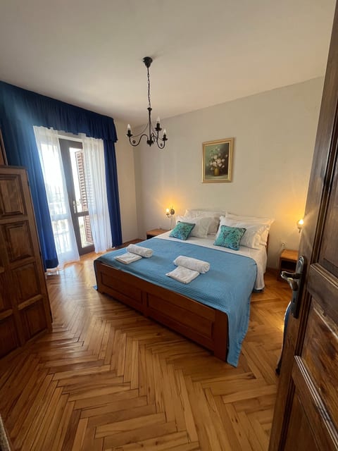 Apartments Ante - Unit 46894-61