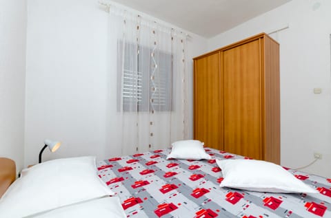 Apartments Mime - Unit 46904-61