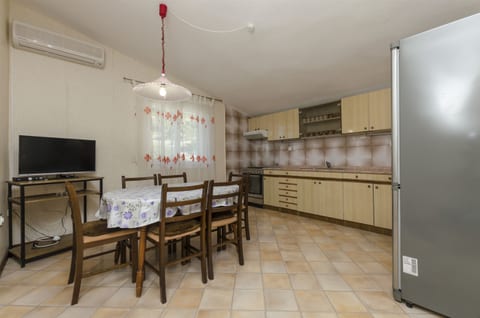 Apartments Nediljka - Unit 46918-61