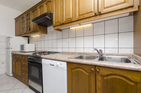 Apartments Nediljka - Unit 46919-61