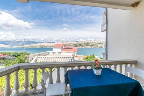 Apartments Tina Sea ​View - Unit 46935-61