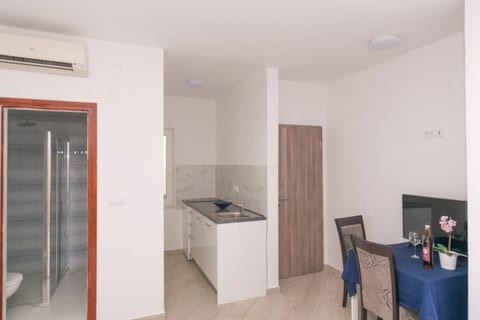Apartments Tina Sea View - Unit 179042-16