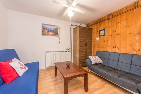 House Brena - Unit 46971-61