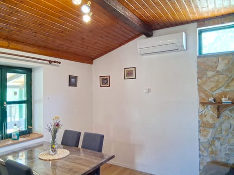House Roko - Unit 46985-61