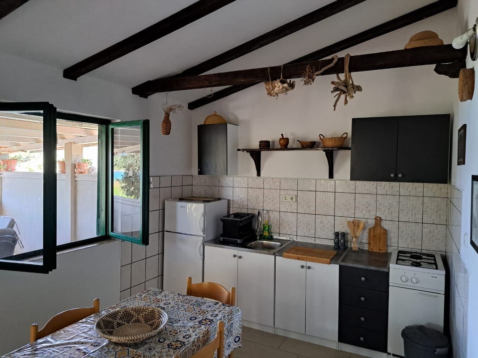 House Murtelica - Unit 46990-61
