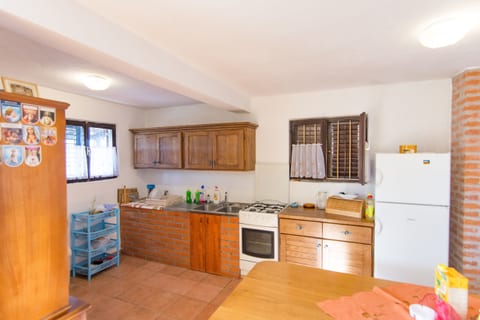 House Otusi - Unit 46996-61