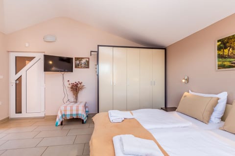 Apartments Ana - Unit 47067-61