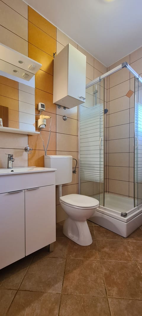 Apartment Nikola - Unit 47135-61