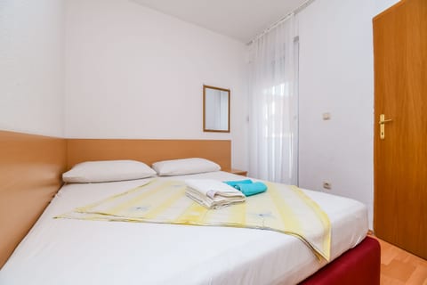 Apartments Jakov - Unit 47163-61