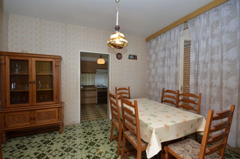 Apartment Frane - Unit 47170-61