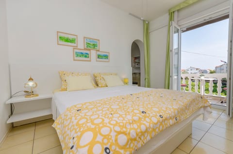 Apartments and Rooms On the Beach - Unit 47183-61