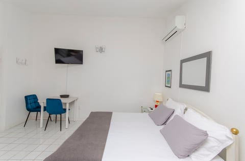 Apartments and Rooms On the Beach - Unit 47187-61