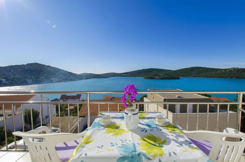 Apartments Rada - Unit 47300-61