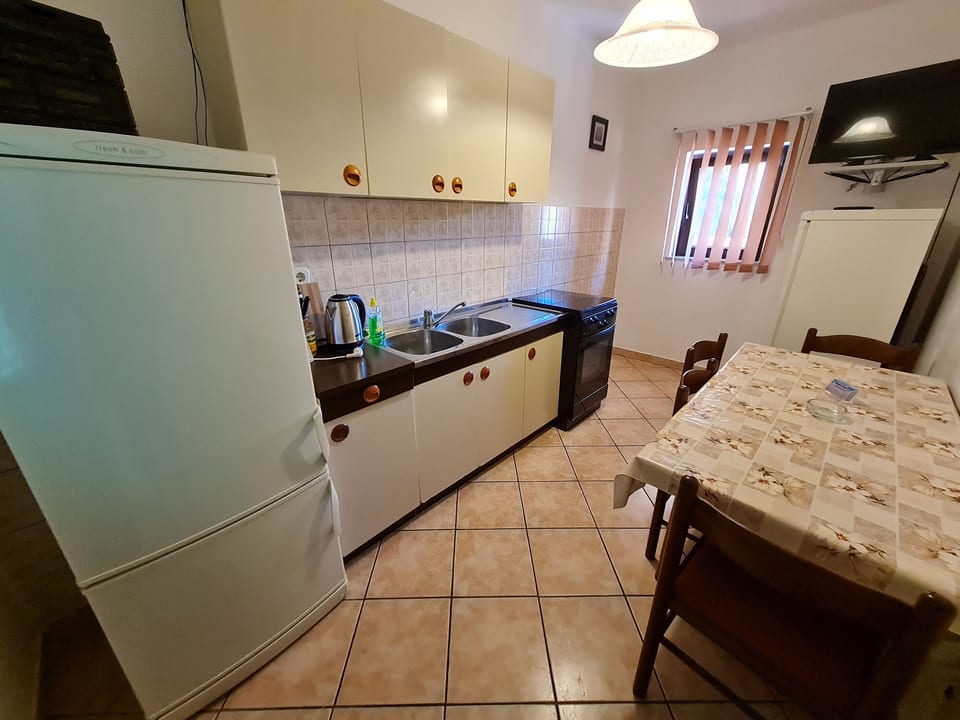 Apartments Vjenceslava - Unit 47304-61 - Croatia