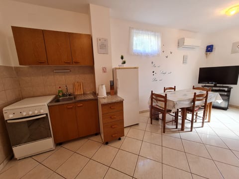Apartments Vjenceslava - Unit 47305-61