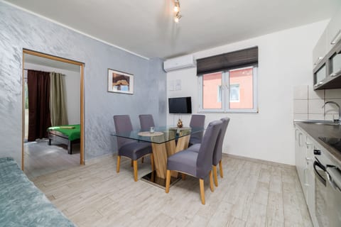Apartments Toni - Unit 47315-61