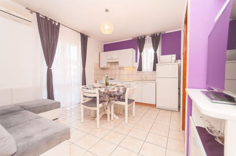 Apartments Blata - Unit 47328-61