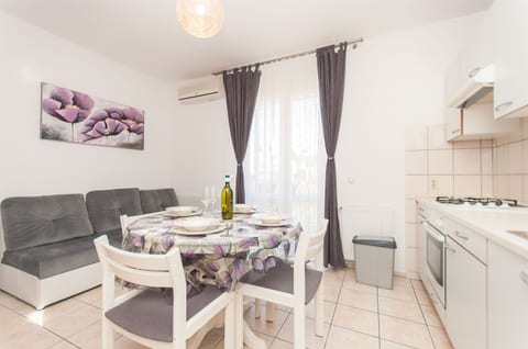 Apartments Blata - Unit 47328-61