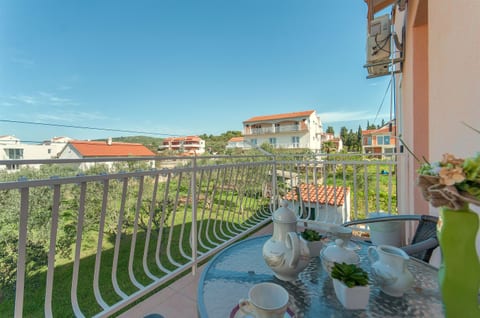Apartments Blata - Unit 47329-61
