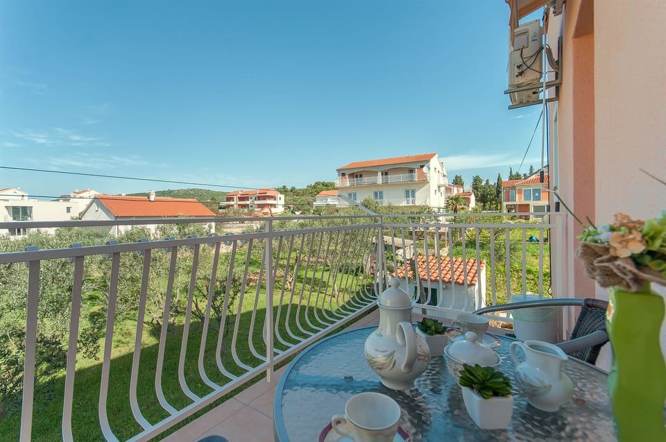 Apartments Blata - Unit 47329-61